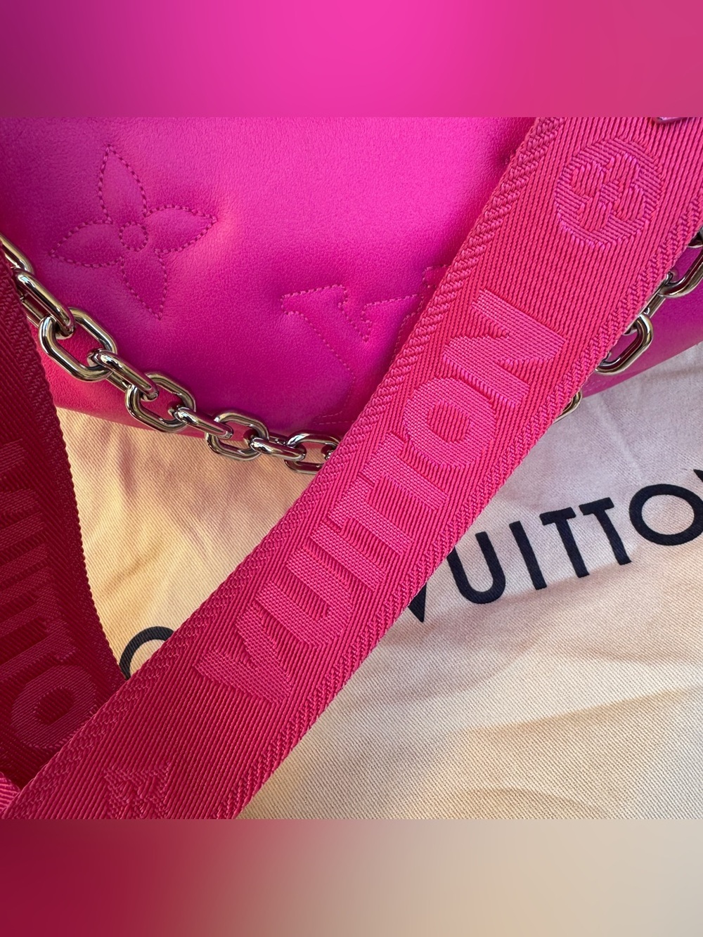 Louis Vuitton Bubblegram Calfskin Over the Moon Crossbody - Picture 7 of 16